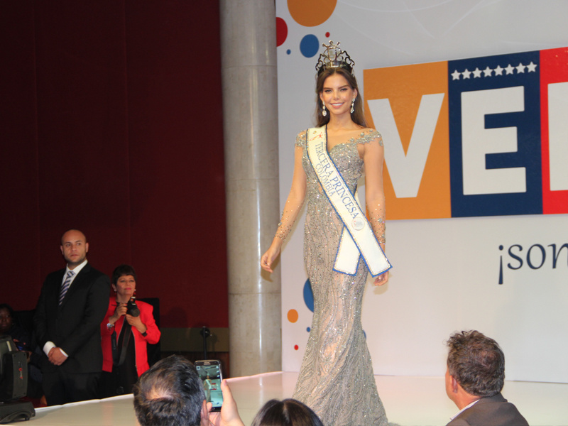 La Srta. Colombia® Gabriela Tafur y su Corte Real participarán en el Banquete del Millón