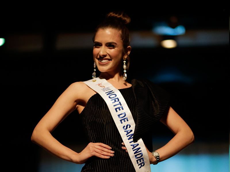  Candidatas del Concurso Nacional de Belleza recibieron las llaves de la ciudad 