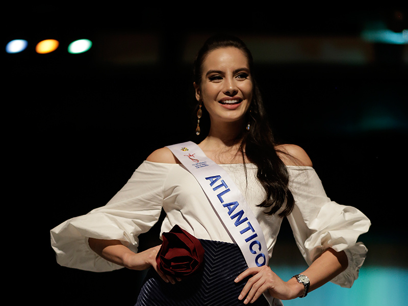  Candidatas del Concurso Nacional de Belleza recibieron las llaves de la ciudad 