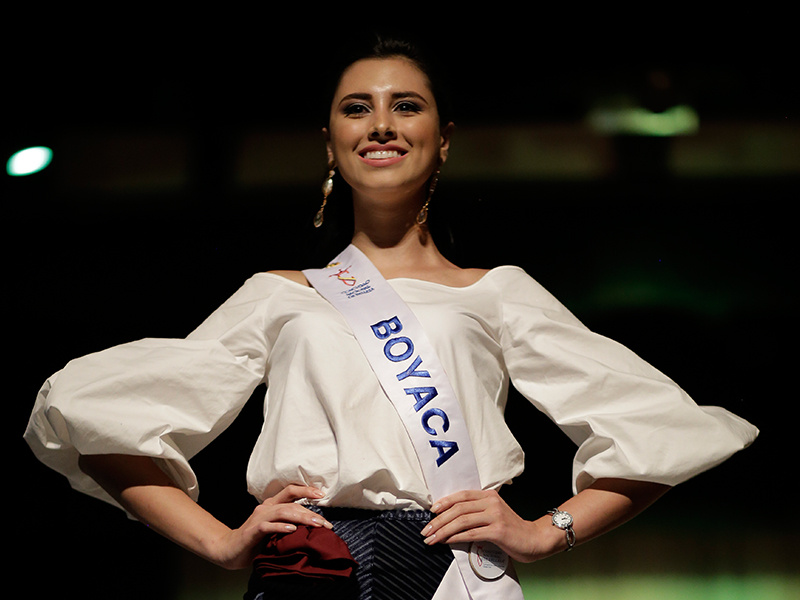  Candidatas del Concurso Nacional de Belleza recibieron las llaves de la ciudad 