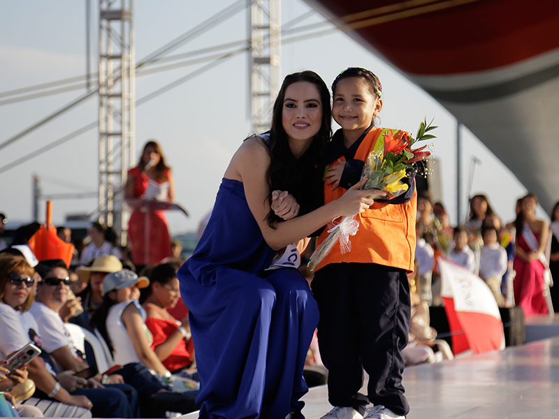 Sociedad Portuaria recibió a las reinas nacionales